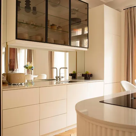 Apartment Maison V L Saint-germain - Luxurious 5br With Ac