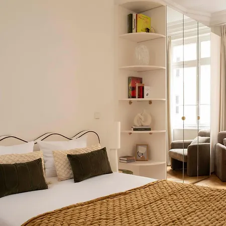 Apartment Maison V L Saint-germain - Luxurious 5br With Ac